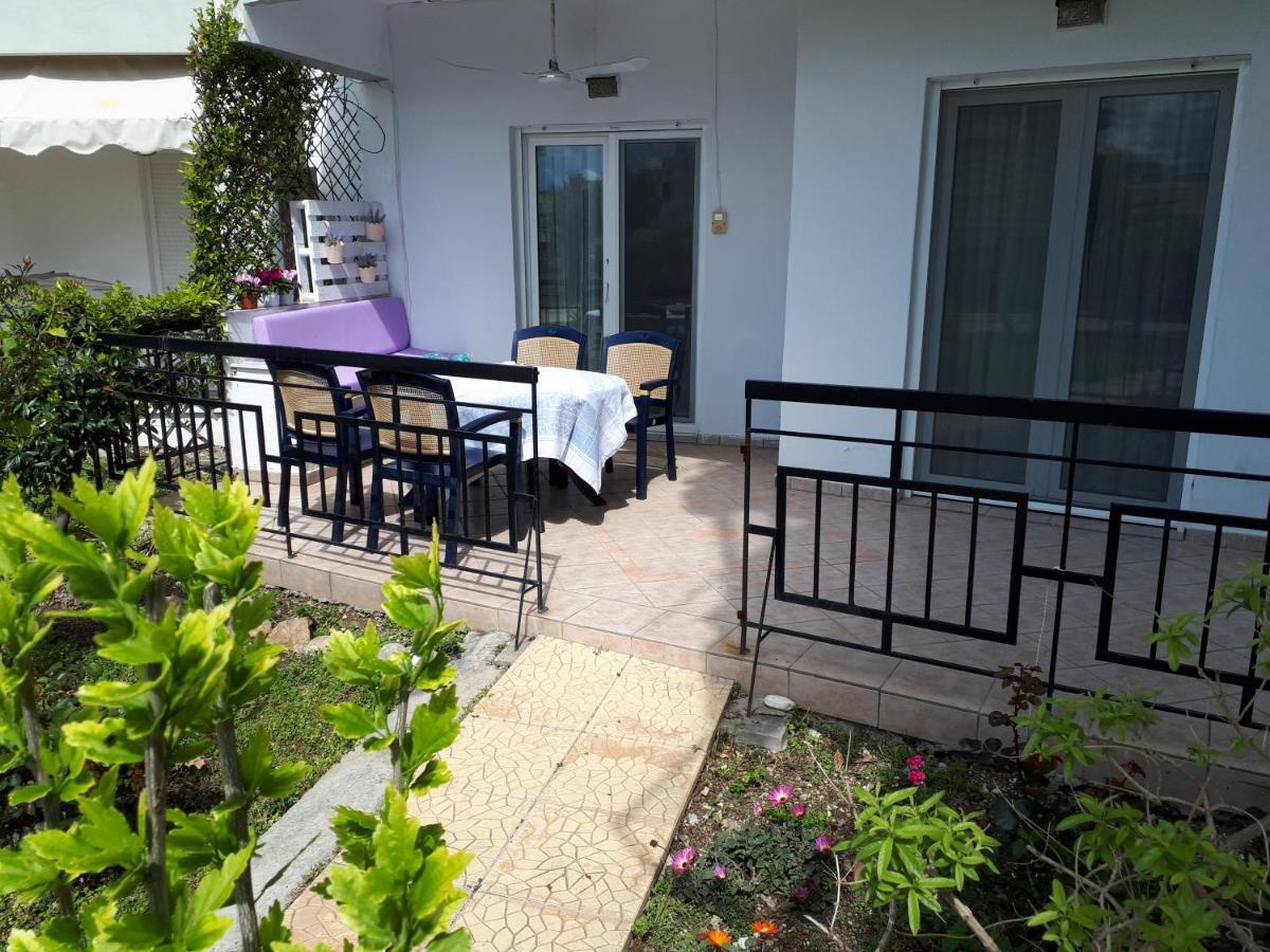 Iraklitsa Bay Apartment Nea Iraklitsa Exterior foto